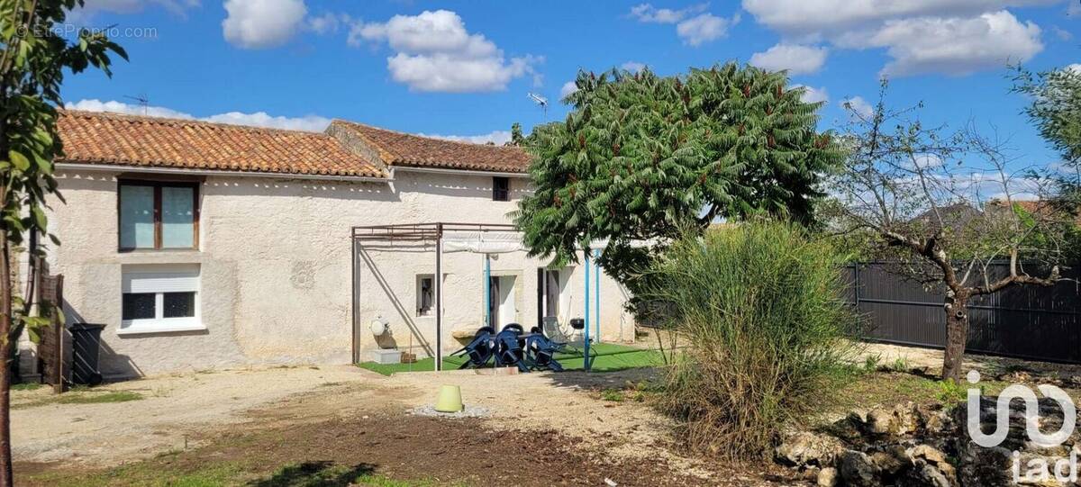 Photo 1 - Maison à AIRVAULT