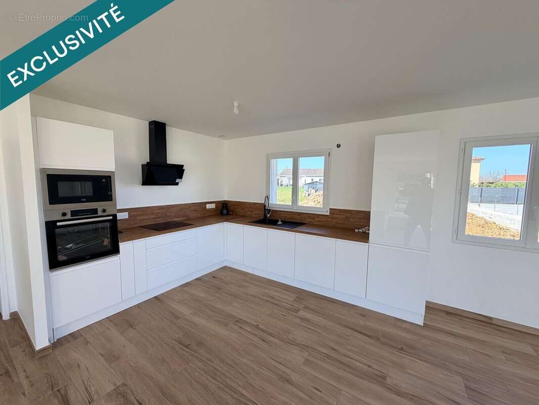 Photo 3 - Maison à BROUT-VERNET