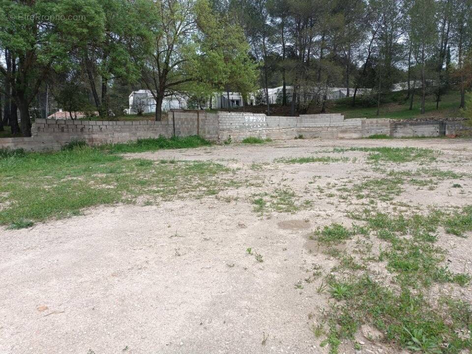 Terrain à PRADES-LE-LEZ