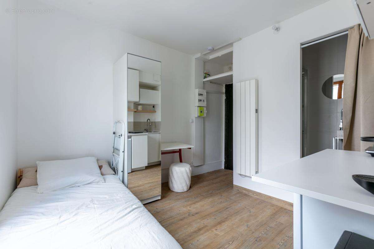 Appartement à PARIS-20E