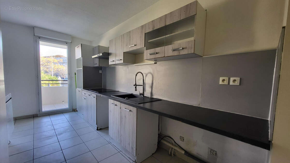 Appartement à VITROLLES