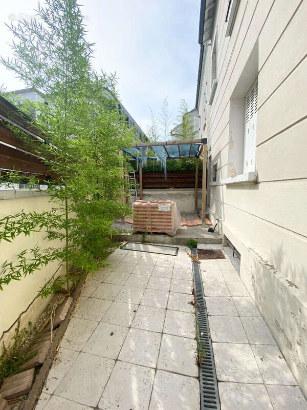 Maison 5 pièces 121 m² Secteur Gare de Noisy-le-Sec (RER E) - photo 9