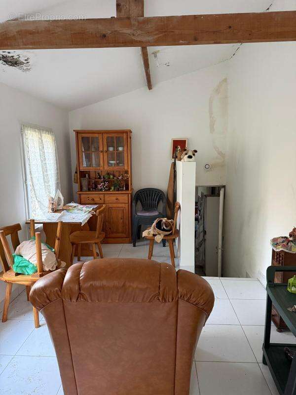 Maison à MARINES