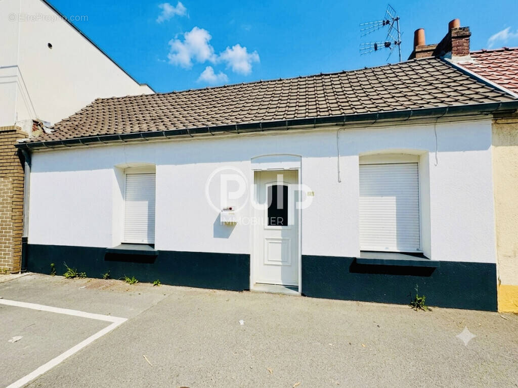 Charmante maison rénovée avec goût - 60 m² - Terrain de 347 m²  À Raimbeaucourt - photo 1