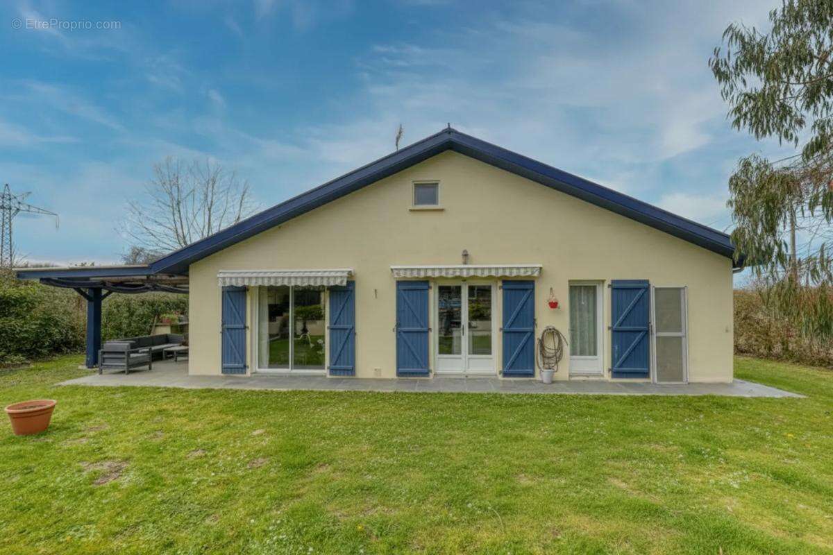 Maison à PORT-DE-LANNE