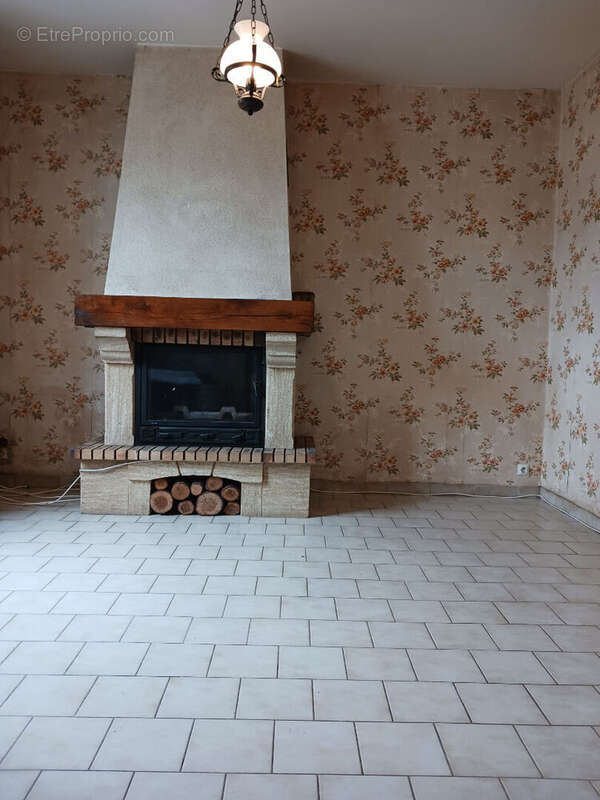 Maison à CONNERRE