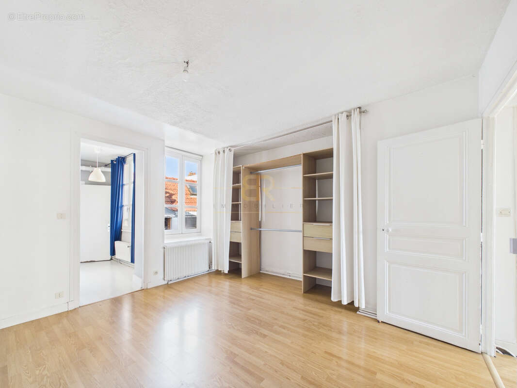 Ancien - investissement - camille lenoir - photo 13