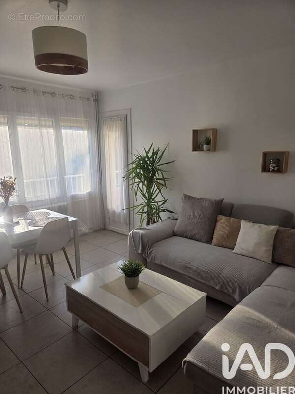 Photo 2 - Appartement à LA VALETTE-DU-VAR