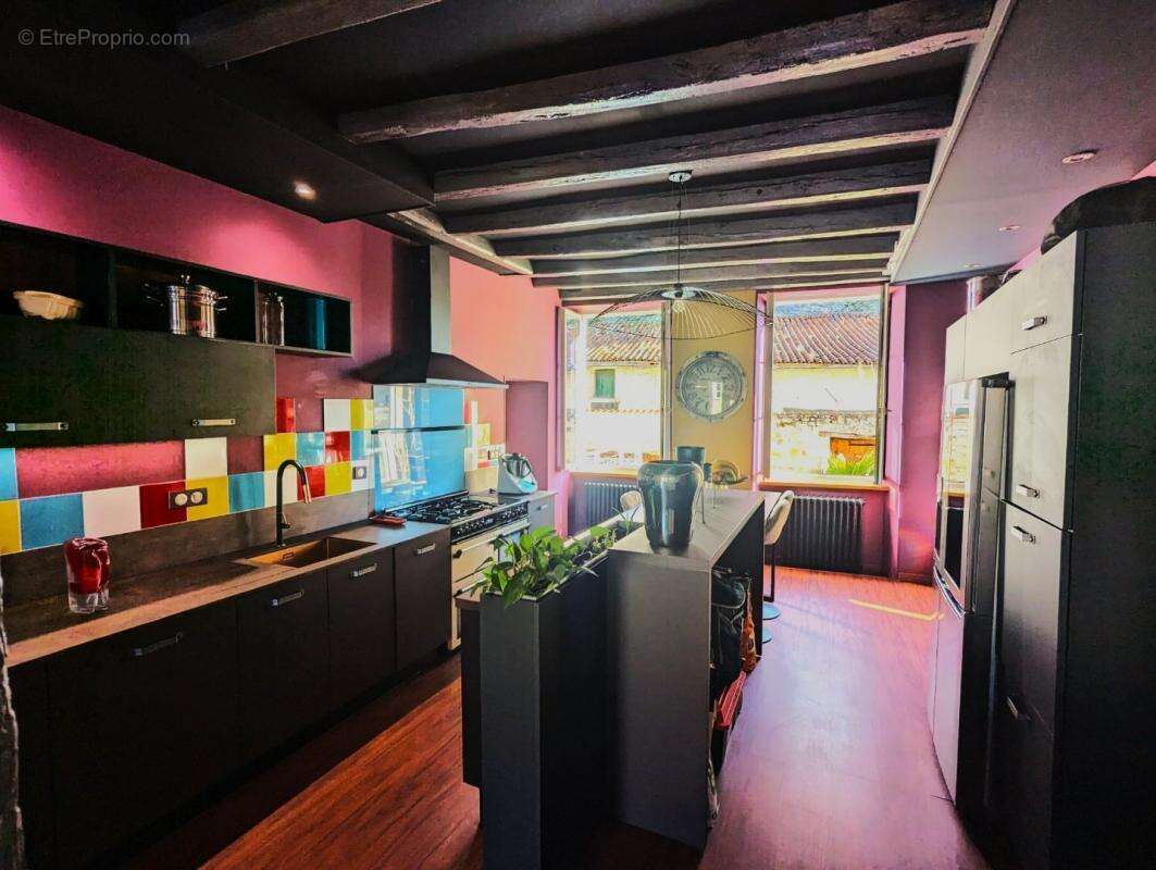 Maison à VERTEUIL-SUR-CHARENTE