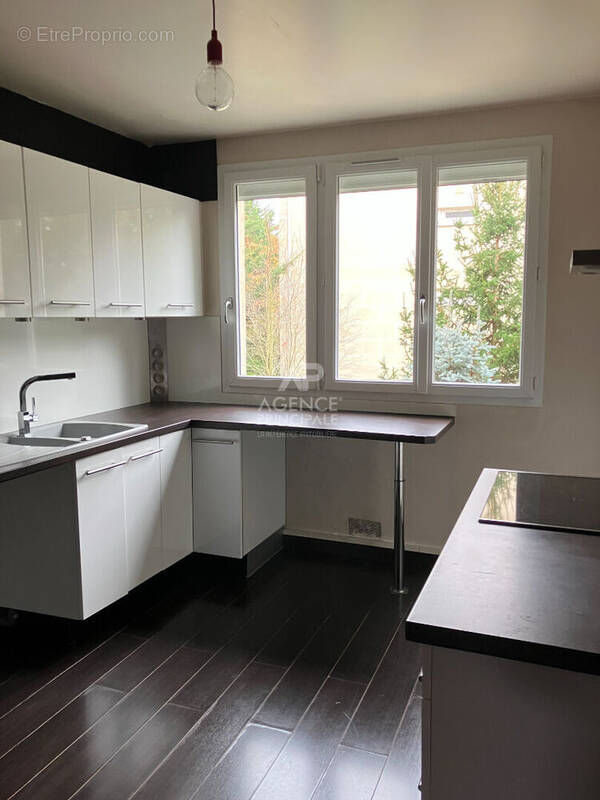 Appartement à MAISONS-LAFFITTE