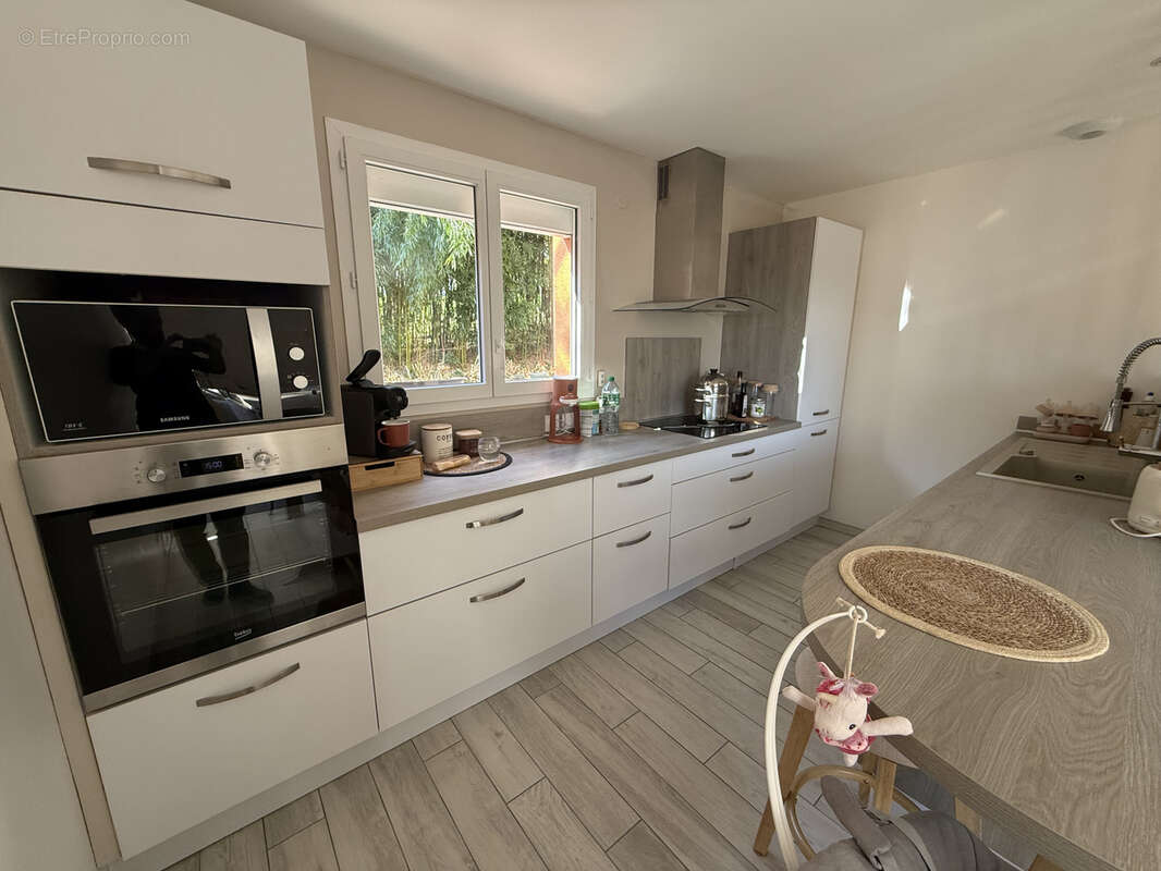 Appartement à SAINT-PRIM