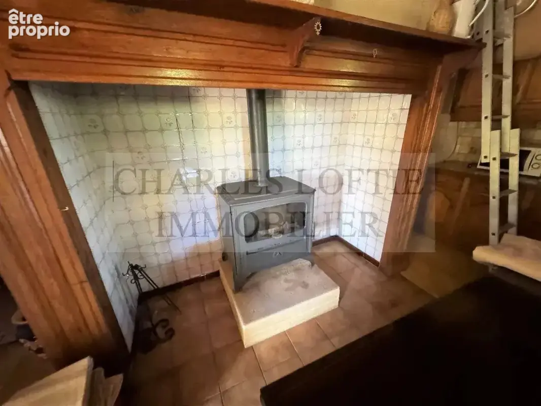 Ensemble de 2 maisons, dépendances sur 3 655 m² de terrain - photo 7