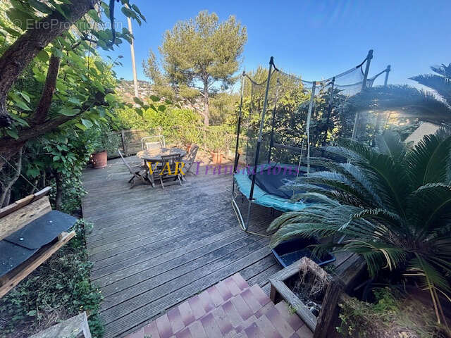 Appartement à SAINT-MANDRIER-SUR-MER