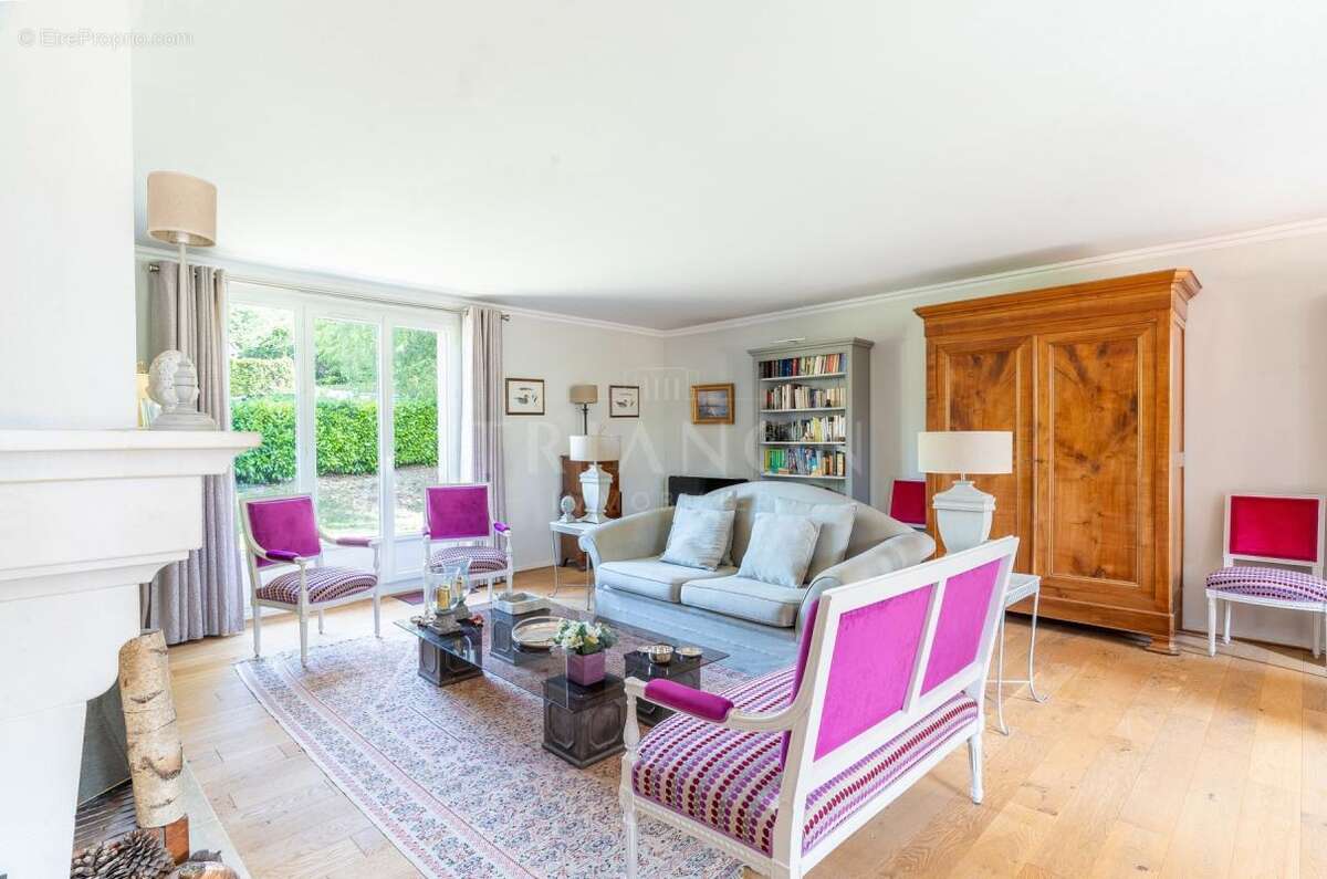 Maison à NOISY-LE-ROI
