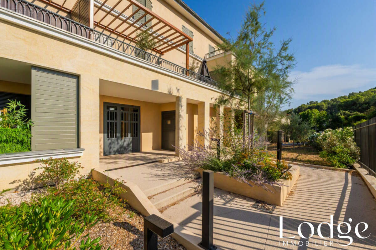 Appartement 43 m² à Aix-En-Provence  - photo 4