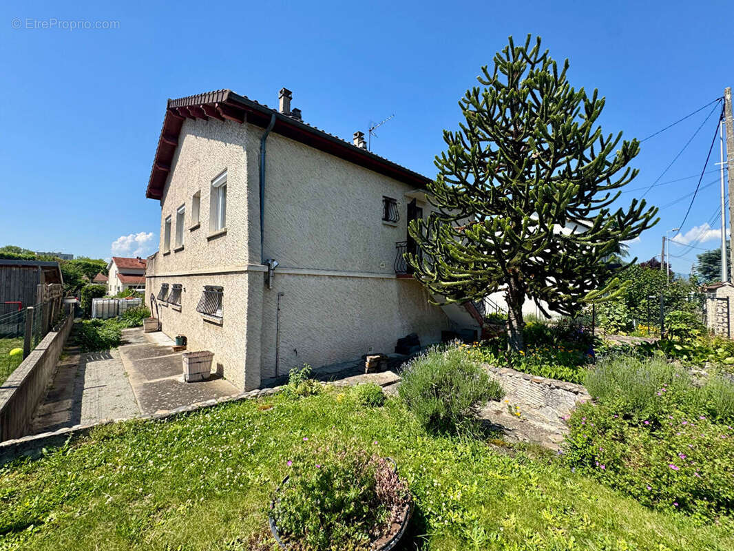 Maison à COURNON-D'AUVERGNE