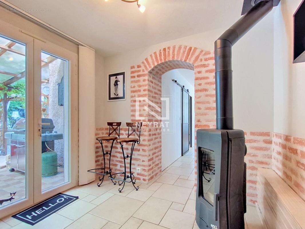 Maison à TOURRETTES