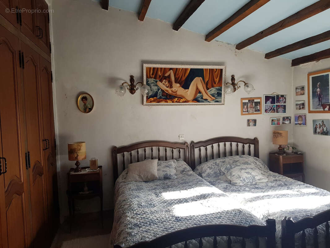Exclusivité - Demeure d’exception du XVe siècle au cœur de la Provence - Saint Trinit (Vaucluse) - photo 8