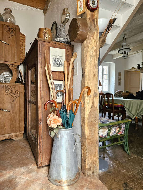 Maison à LA SALVETAT-PEYRALES