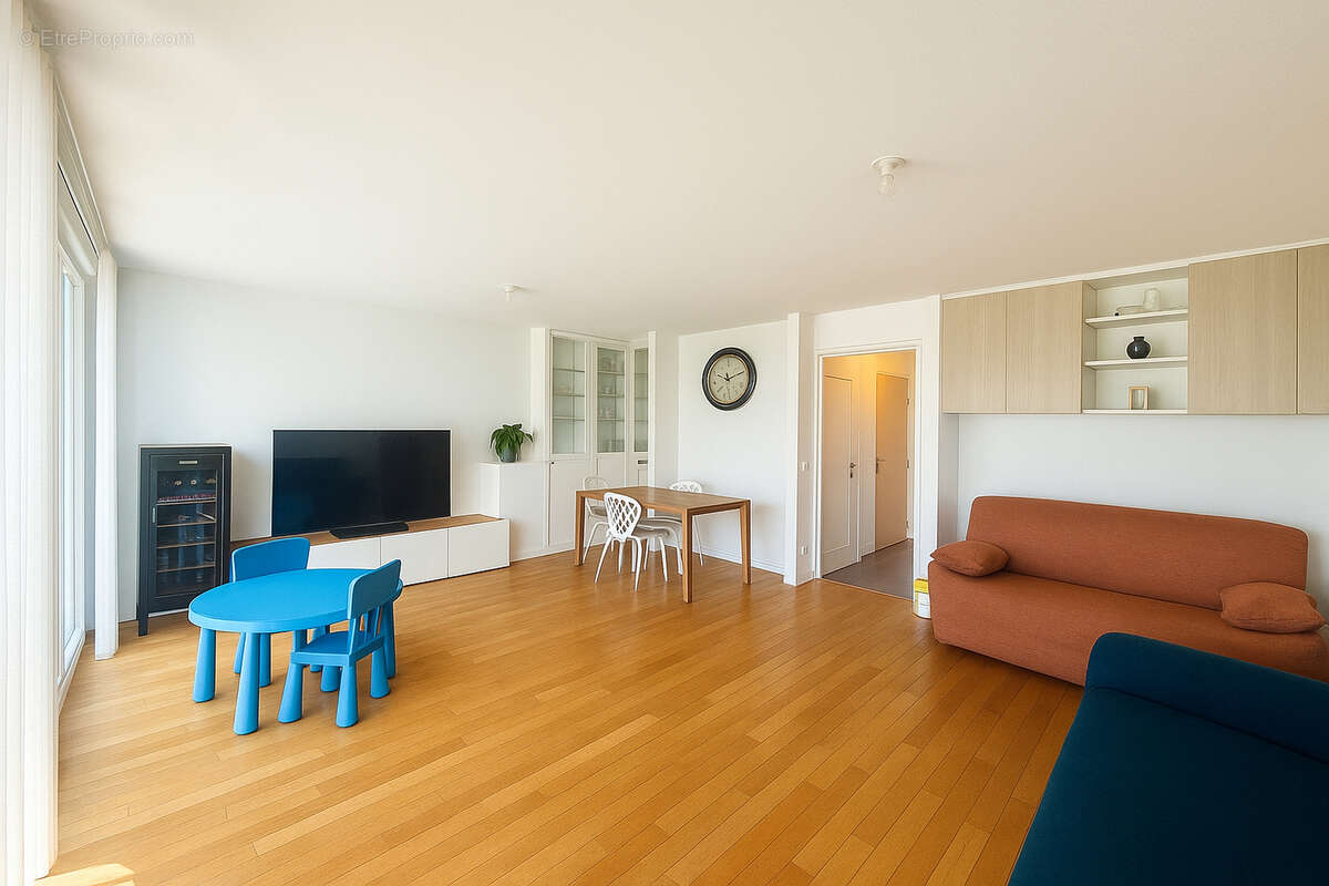 Appartement à IVRY-SUR-SEINE