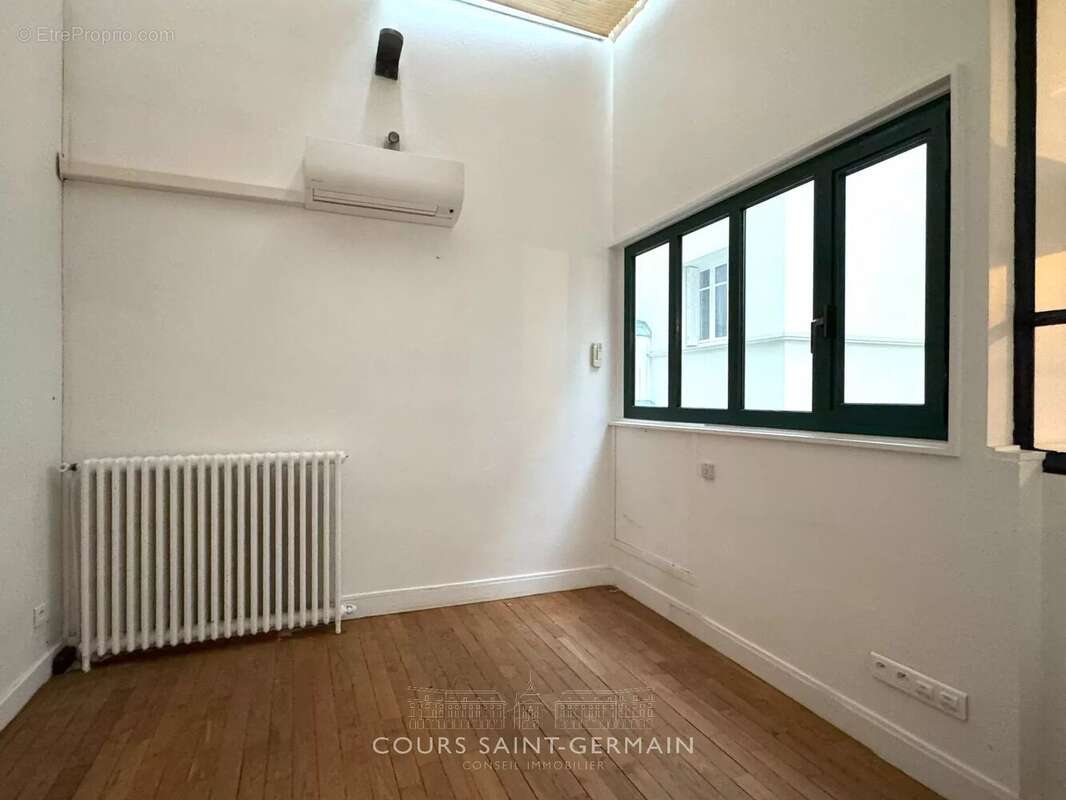 Commerce à PARIS-17E