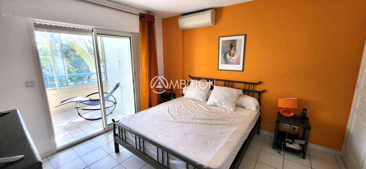 Appartement à SAINT-RAPHAEL