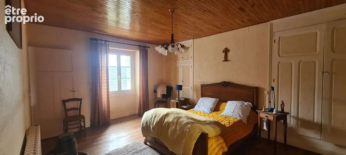 Magnifique corps de ferme en pierre avec terrain attenant à Palazinges - photo 6
