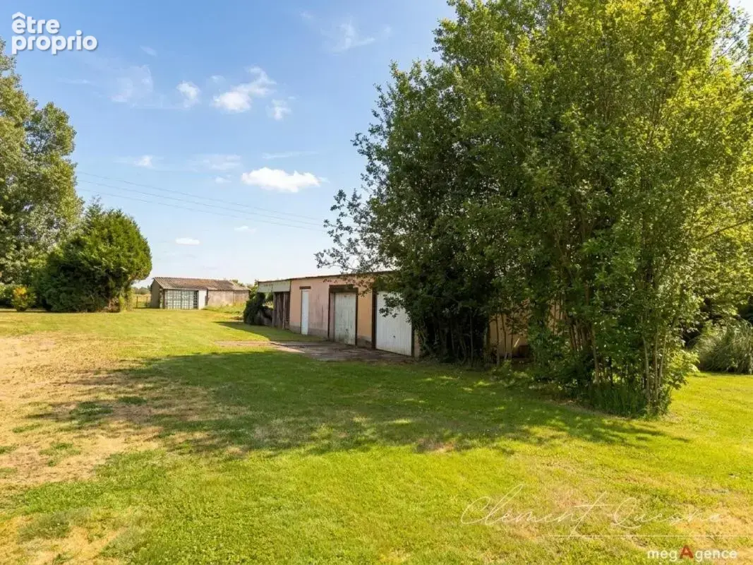 Terrain 3093m2 / calme / 4 chambres / dependances - photo 4