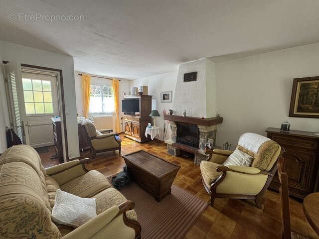 Maison à DAMMARIE-LES-LYS