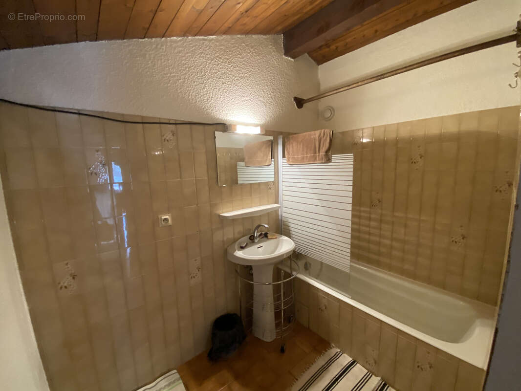 Appartement à SAINT-GERVAIS-LES-BAINS