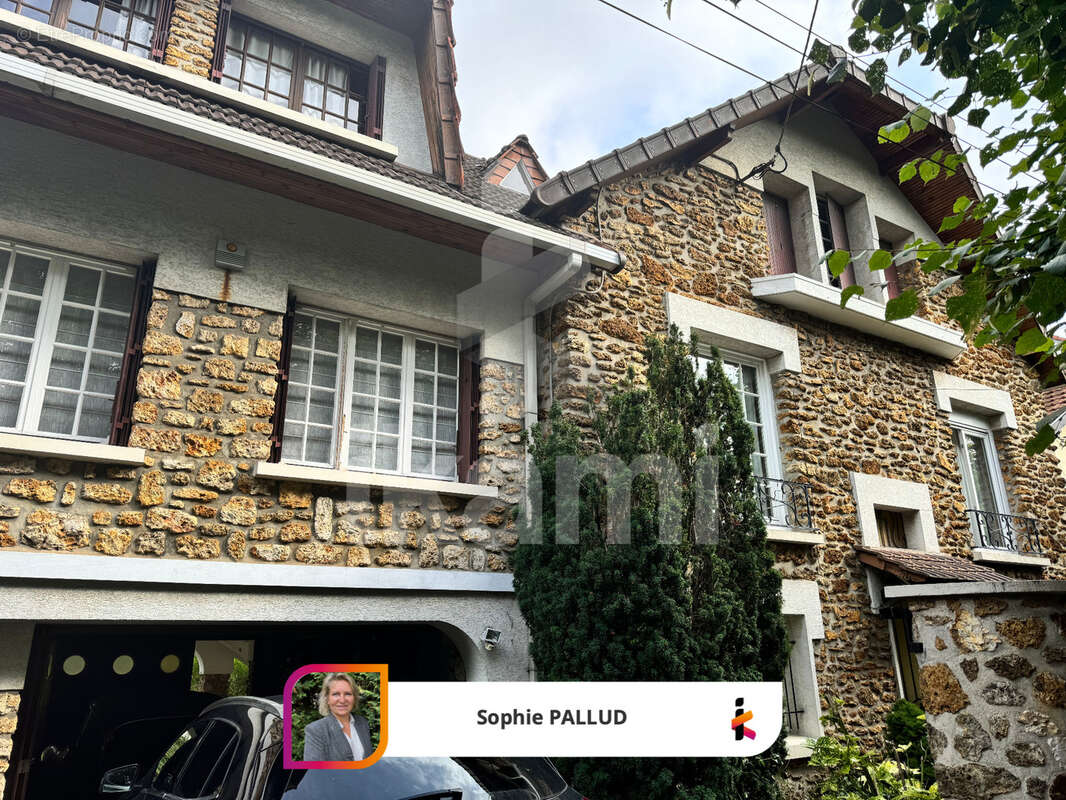 Maison à AULNAY-SOUS-BOIS