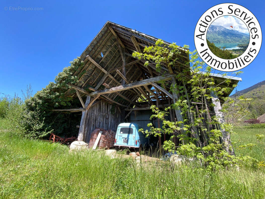 dépendance - Maison à NOVALAISE