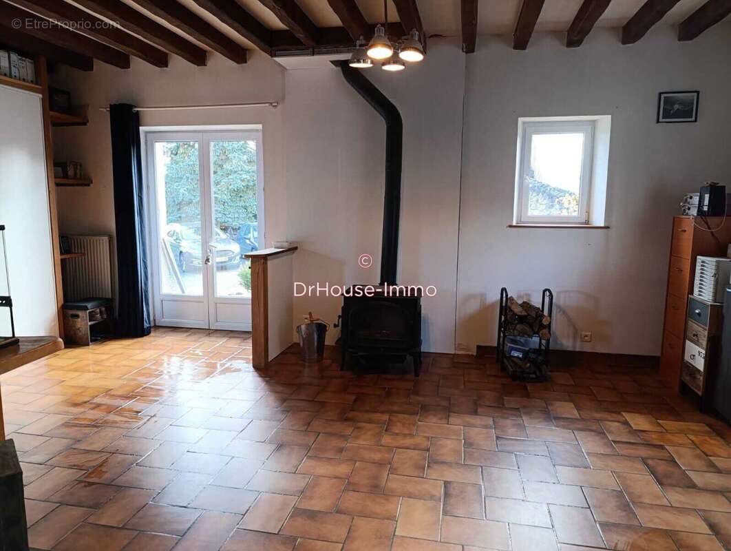 Maison à LA CHAPELLE-SUR-AVEYRON