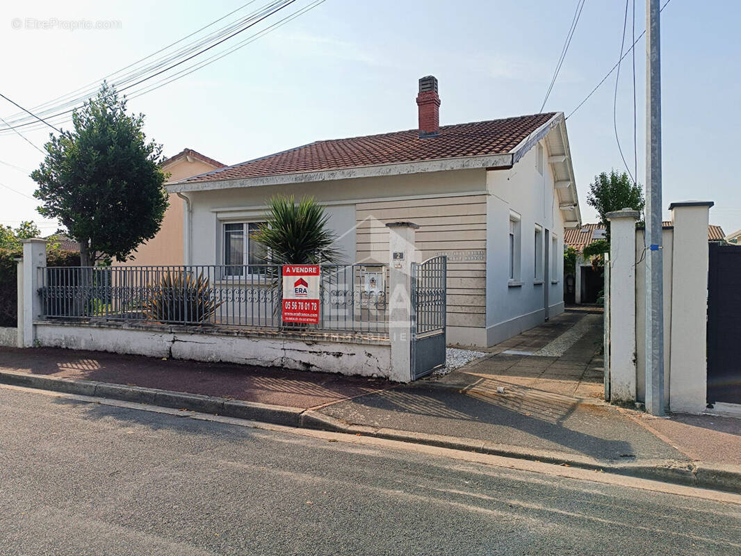 Maison à VILLENAVE-D&#039;ORNON