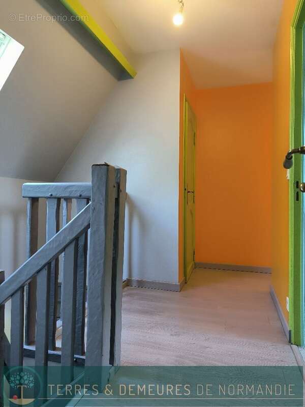 Maison à CORMEILLES