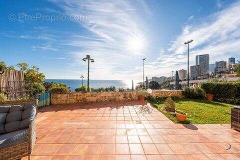 Appartement à ROQUEBRUNE-CAP-MARTIN