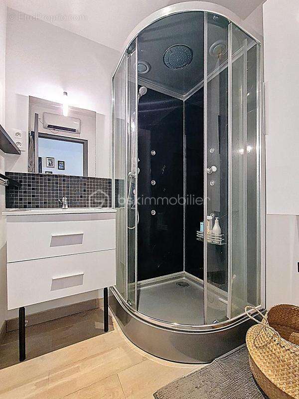 Appartement à OLETTE