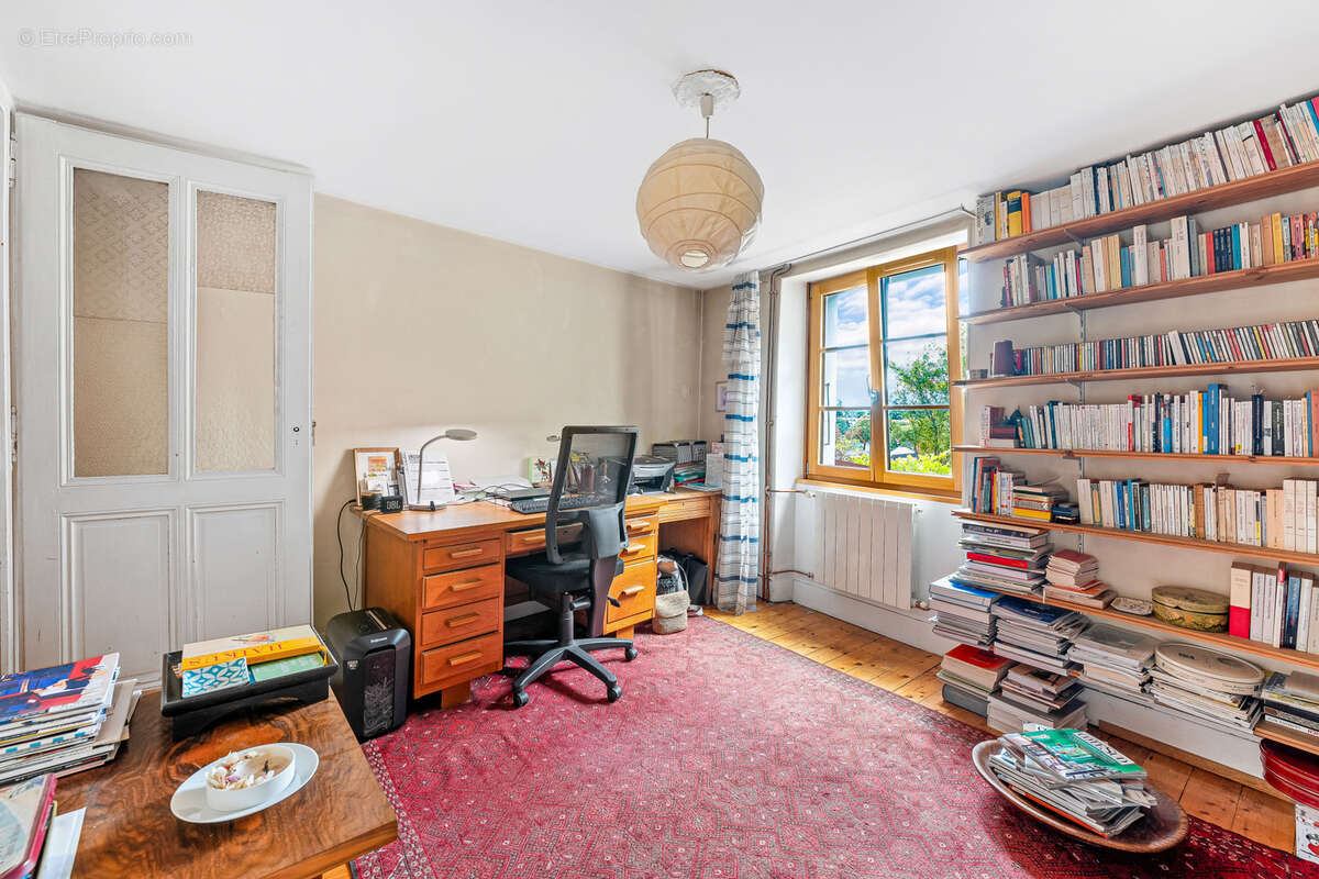 Maison de ville - Grandes surfaces et rentabilité locative - photo 10