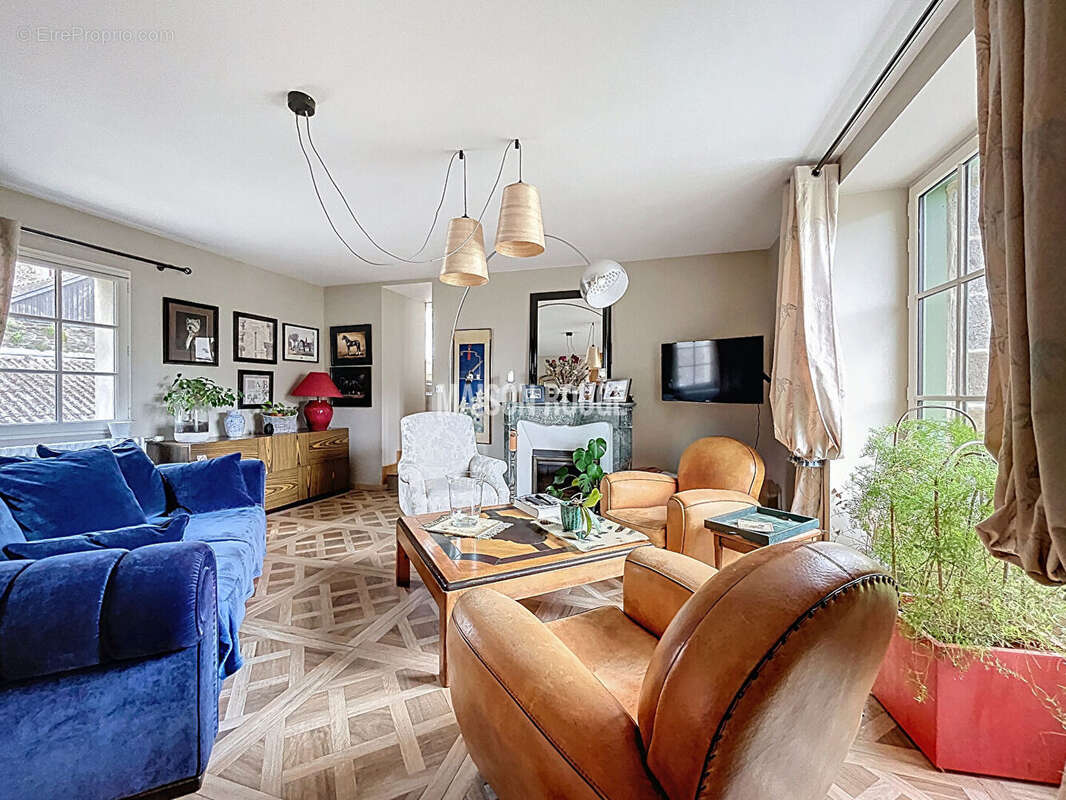 Maison à DOL-DE-BRETAGNE