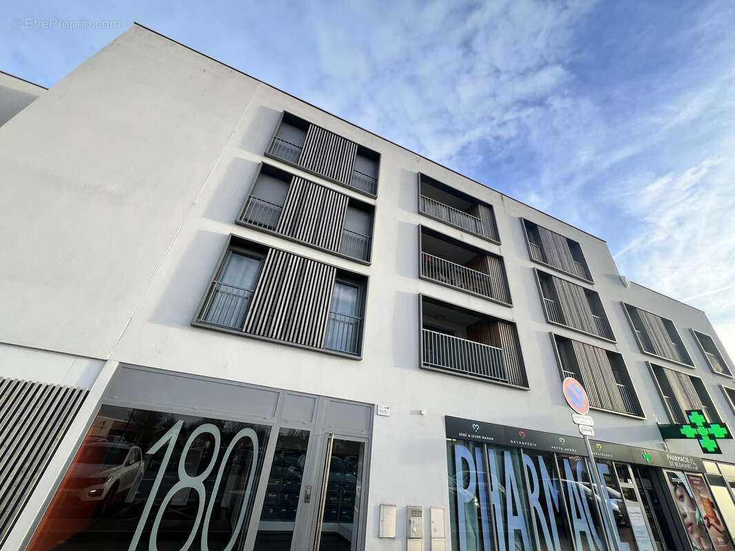 Appartement à BEZANNES