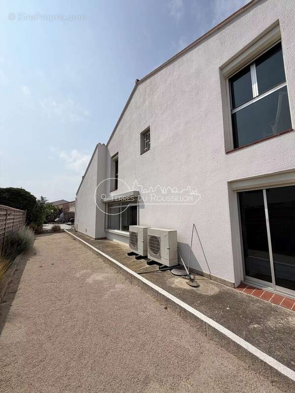 Villa F8 4 Faces 300 m² Canet Plage avec Piscine et Garage - photo 43