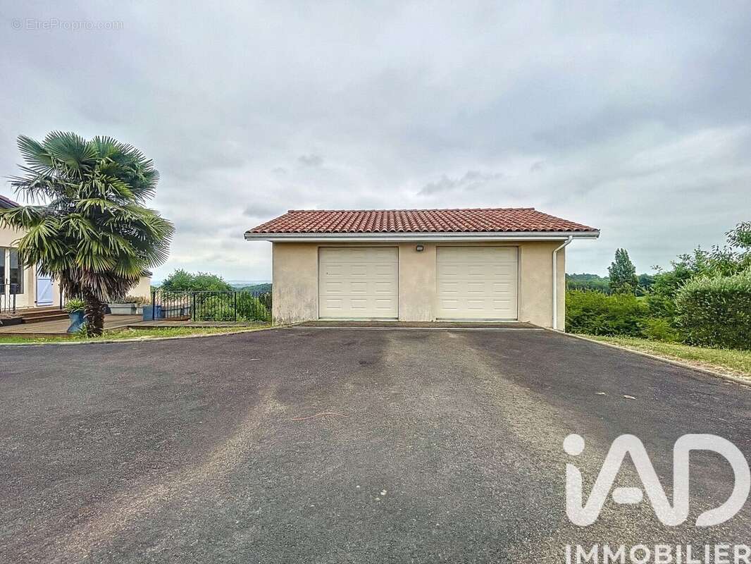 Maison 73 m² à Viella  - photo 4
