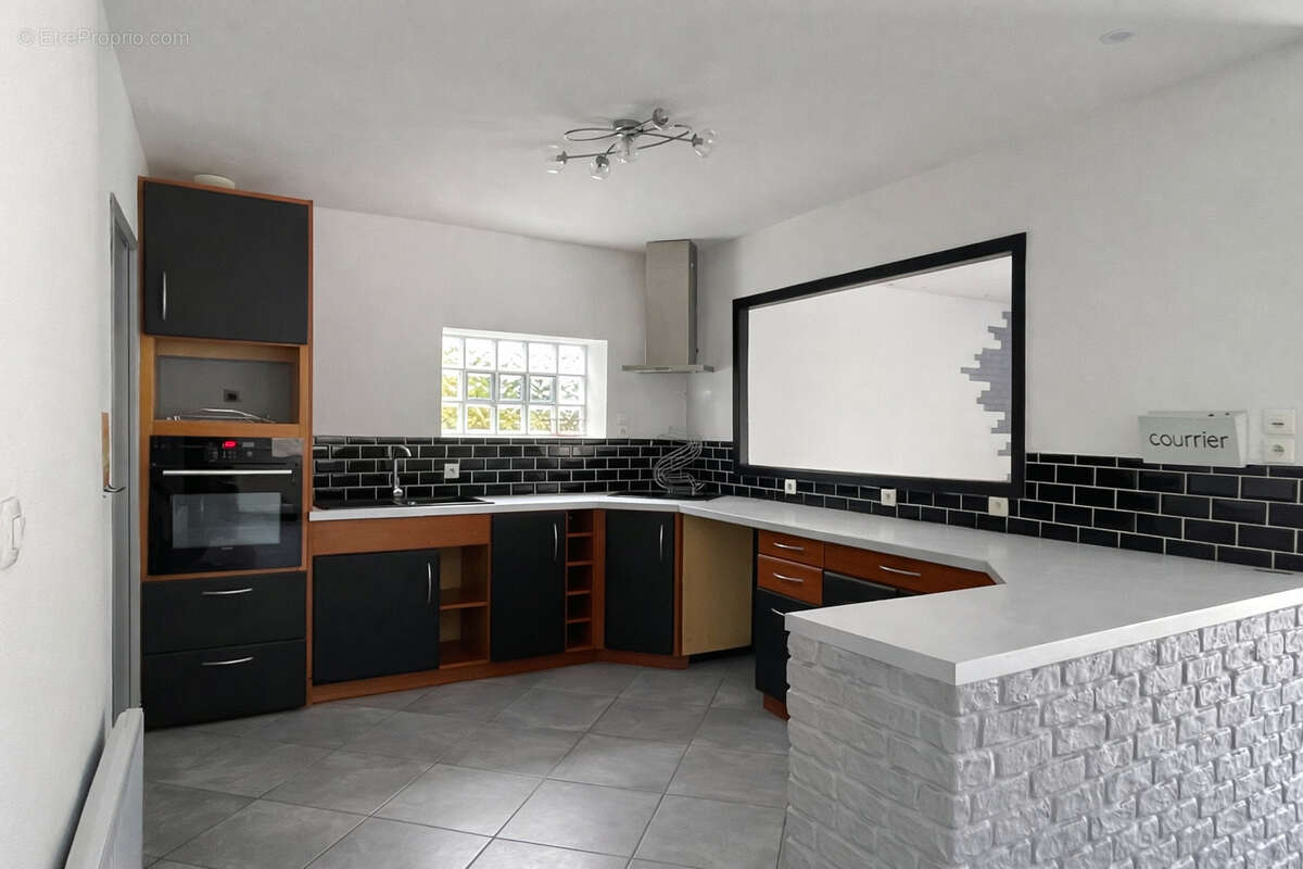 Maison à ECOUST-SAINT-MEIN