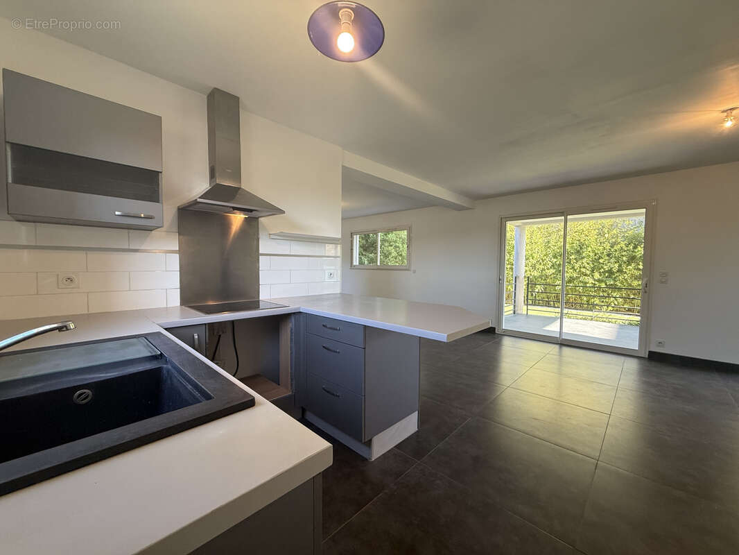 Maison à CAISSARGUES