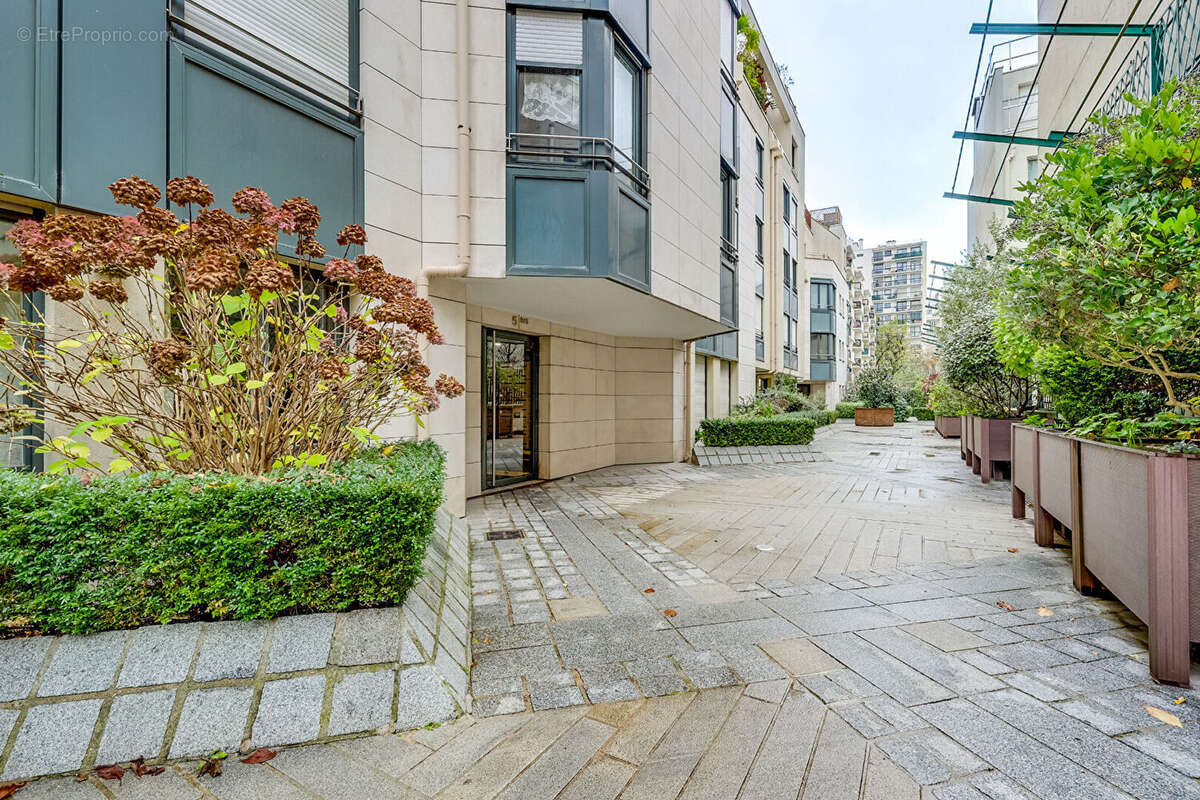 Appartement à PARIS-20E