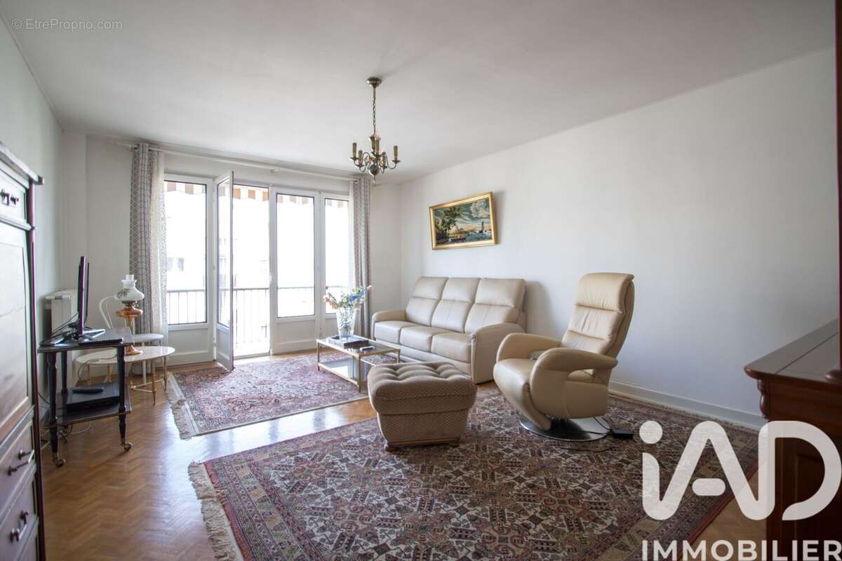 Photo 2 - Appartement à BOIS-D'ARCY