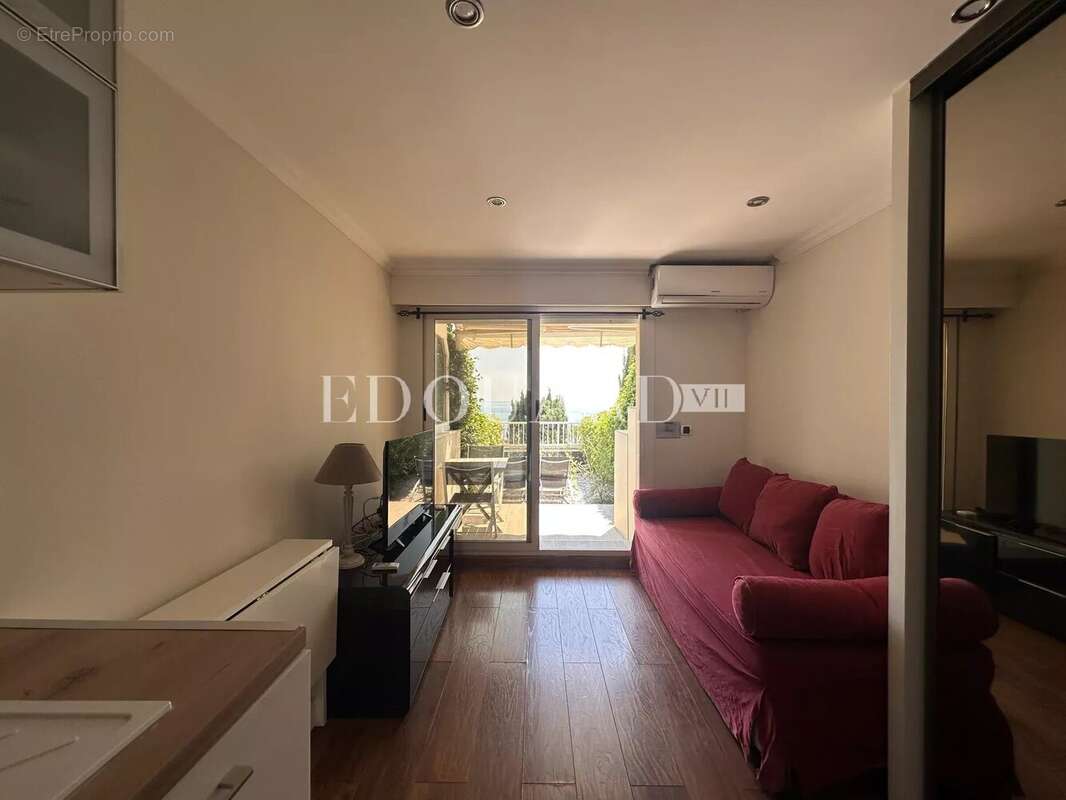 Appartement à ROQUEBRUNE-CAP-MARTIN