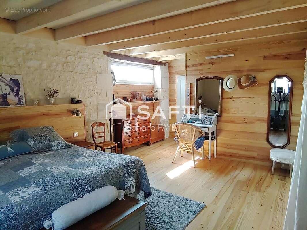 Photo 2 - Maison à SAINT-GENIS-DE-SAINTONGE