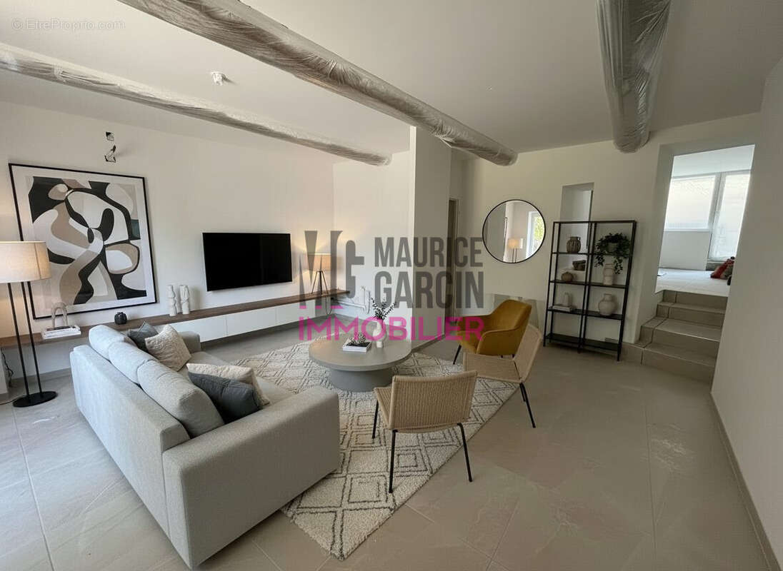 Appartement à VACQUEYRAS