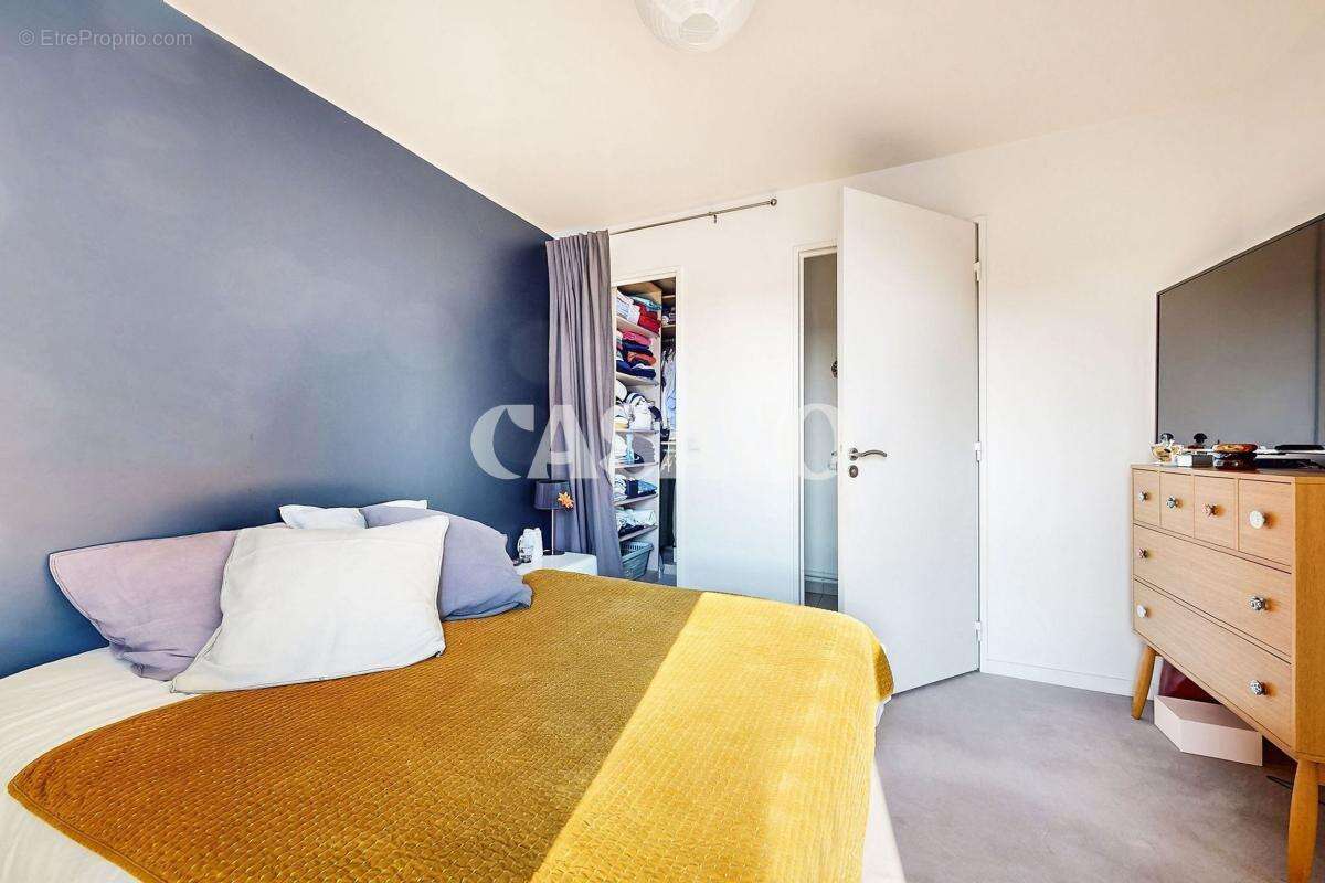 Appartement à COLOMBES